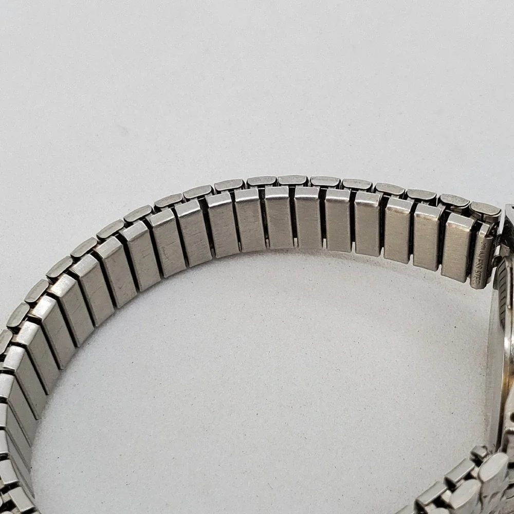 Women's‎ Watch 25MM Blue Dial Gray Expandable Band 6.5
